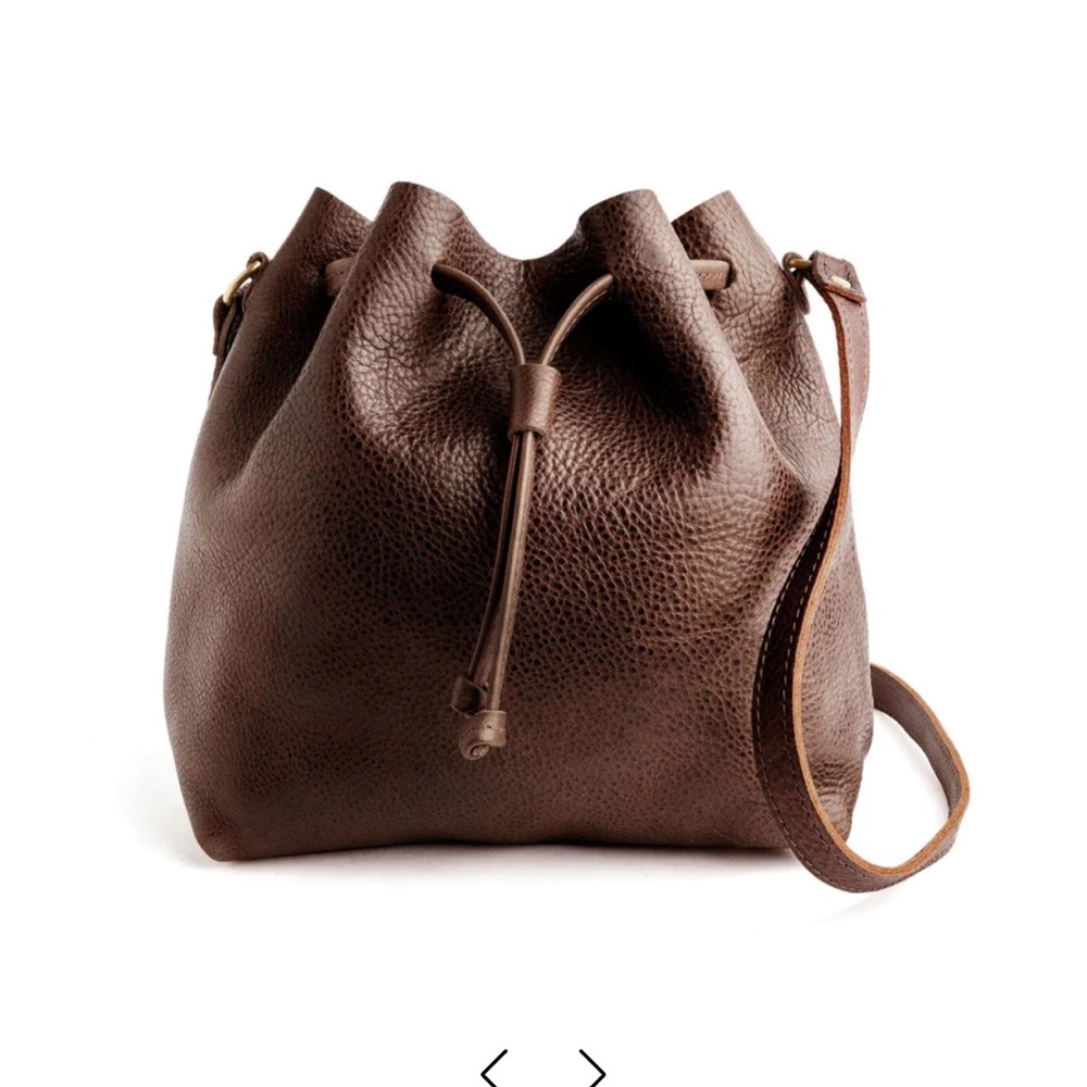Portland leather larger bucket bag in cold brew